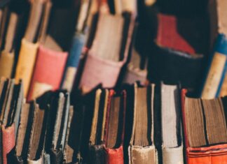 Où trouver des livres d’occasion pas cher ? Le Bon coin, Emmaüs, foires aux livres … Livre vintage